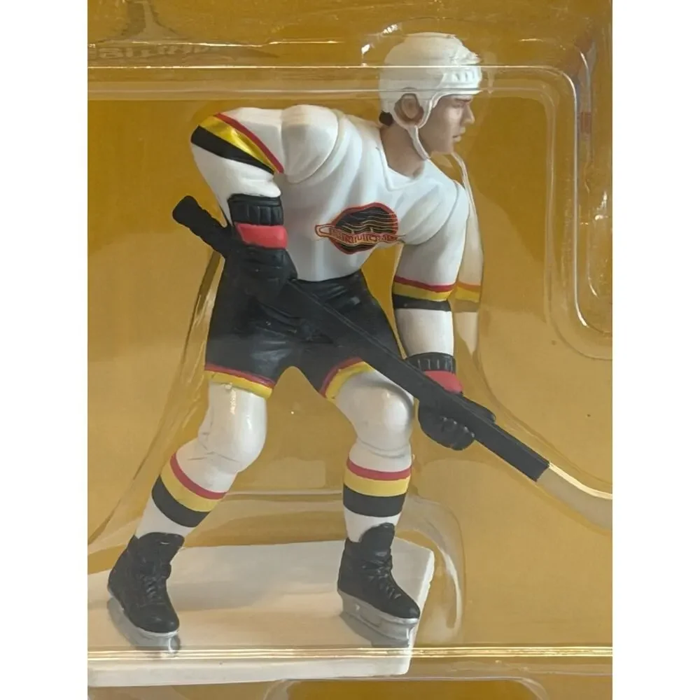 PAVEL BURE 1995 Starting Lineup Vancouver Canucks HOF NOS NIP FREE SHIPPING